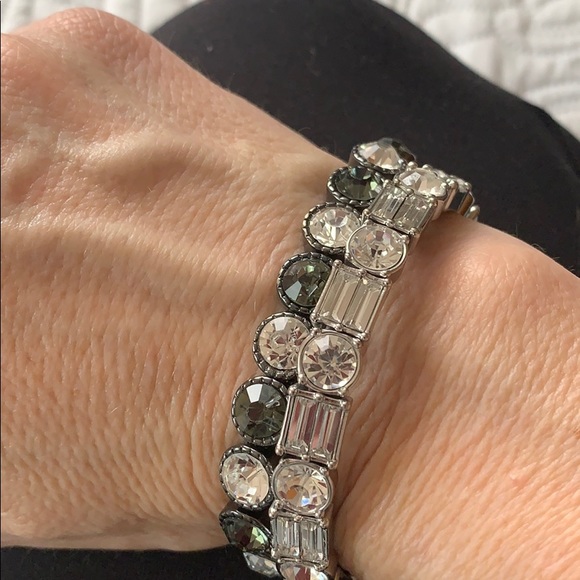 Black and silver bracelets. - Picture 2 of 4